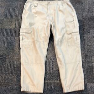 Propper Men’s Beige 44/32 Cargo Pants with pockets